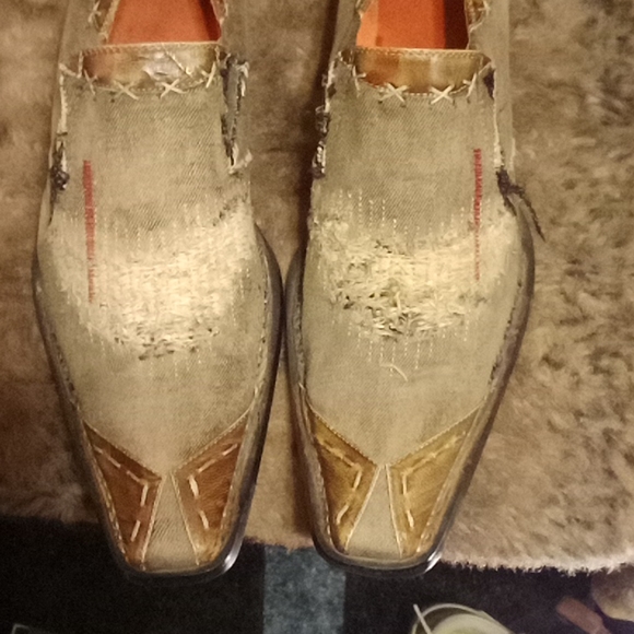 Implode distressed slip on shoes - Picture 2 of 4